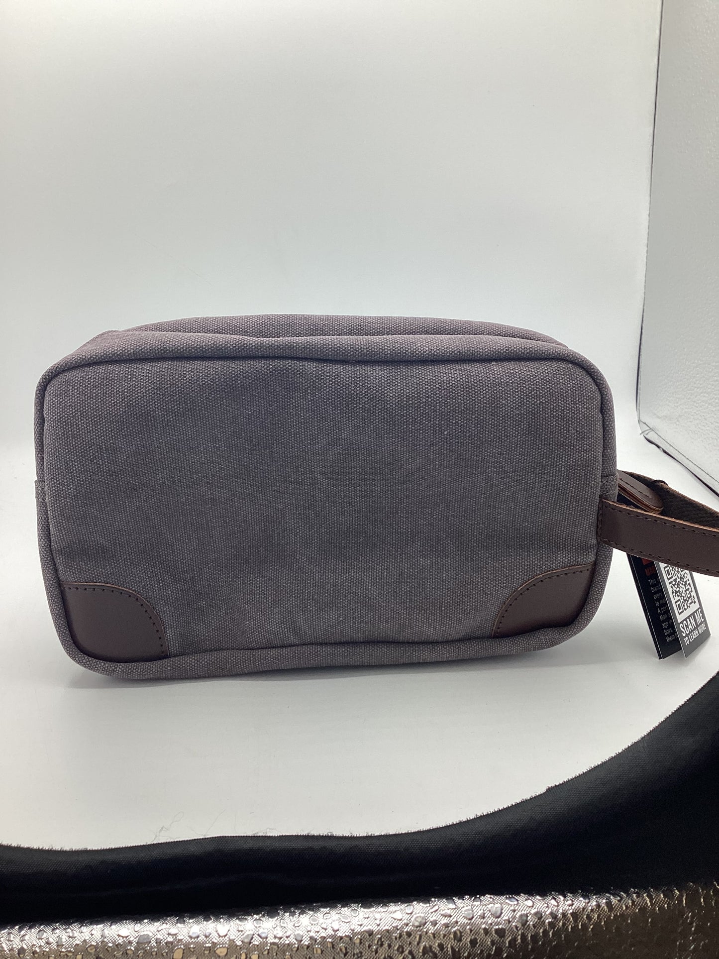 Madman Dopp kits