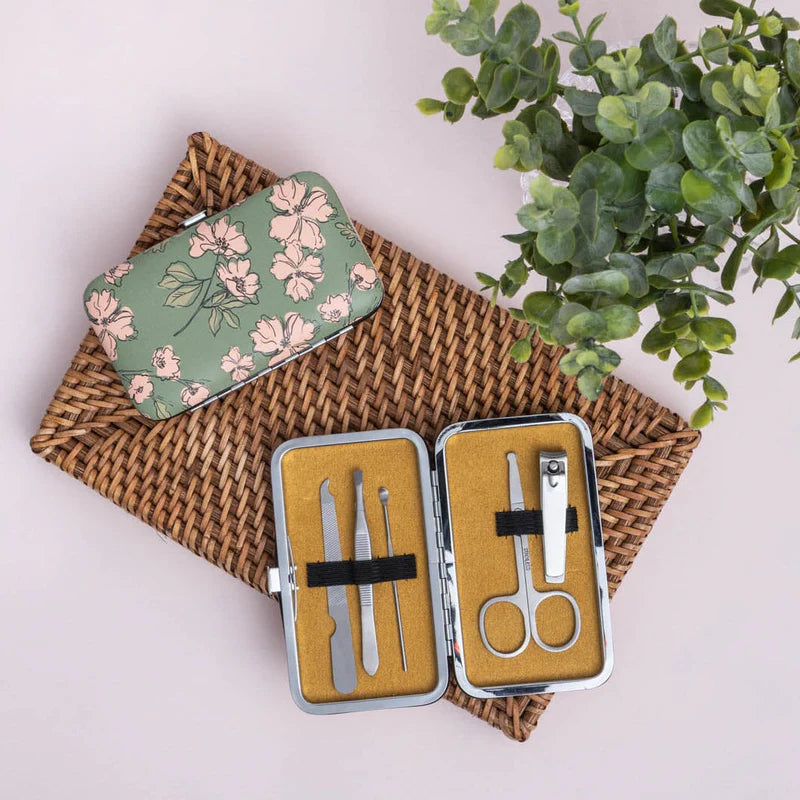 Wild Blossom Manicure Set
