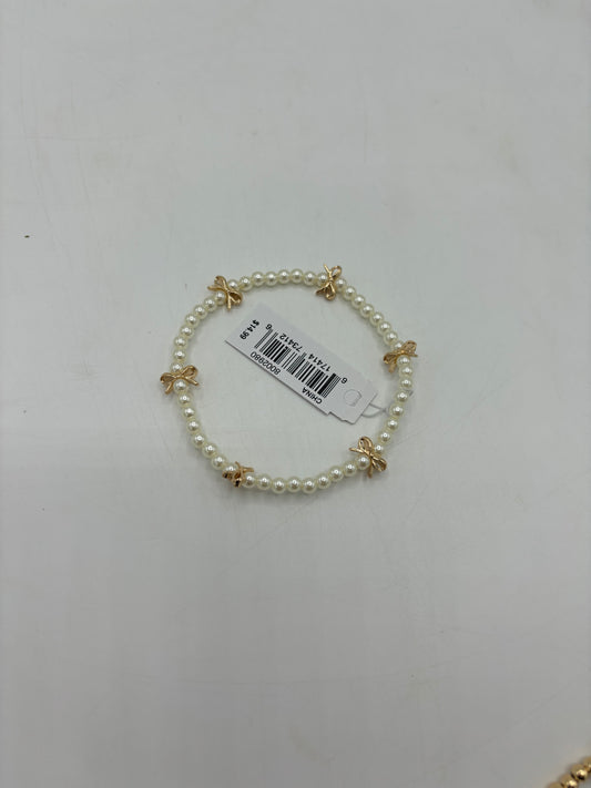 Pearl Bow Bracelet