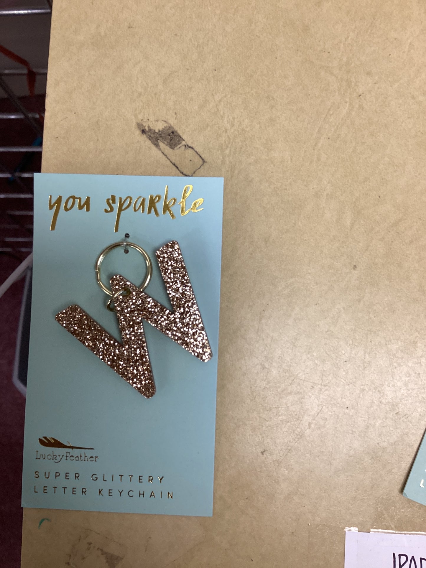 Letter keychain-W