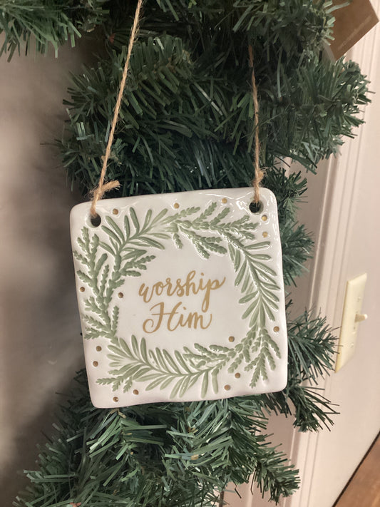 Holiday Msg Ornament