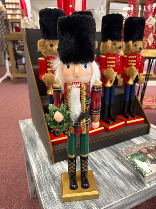 15'' Nutcracker- Plaid