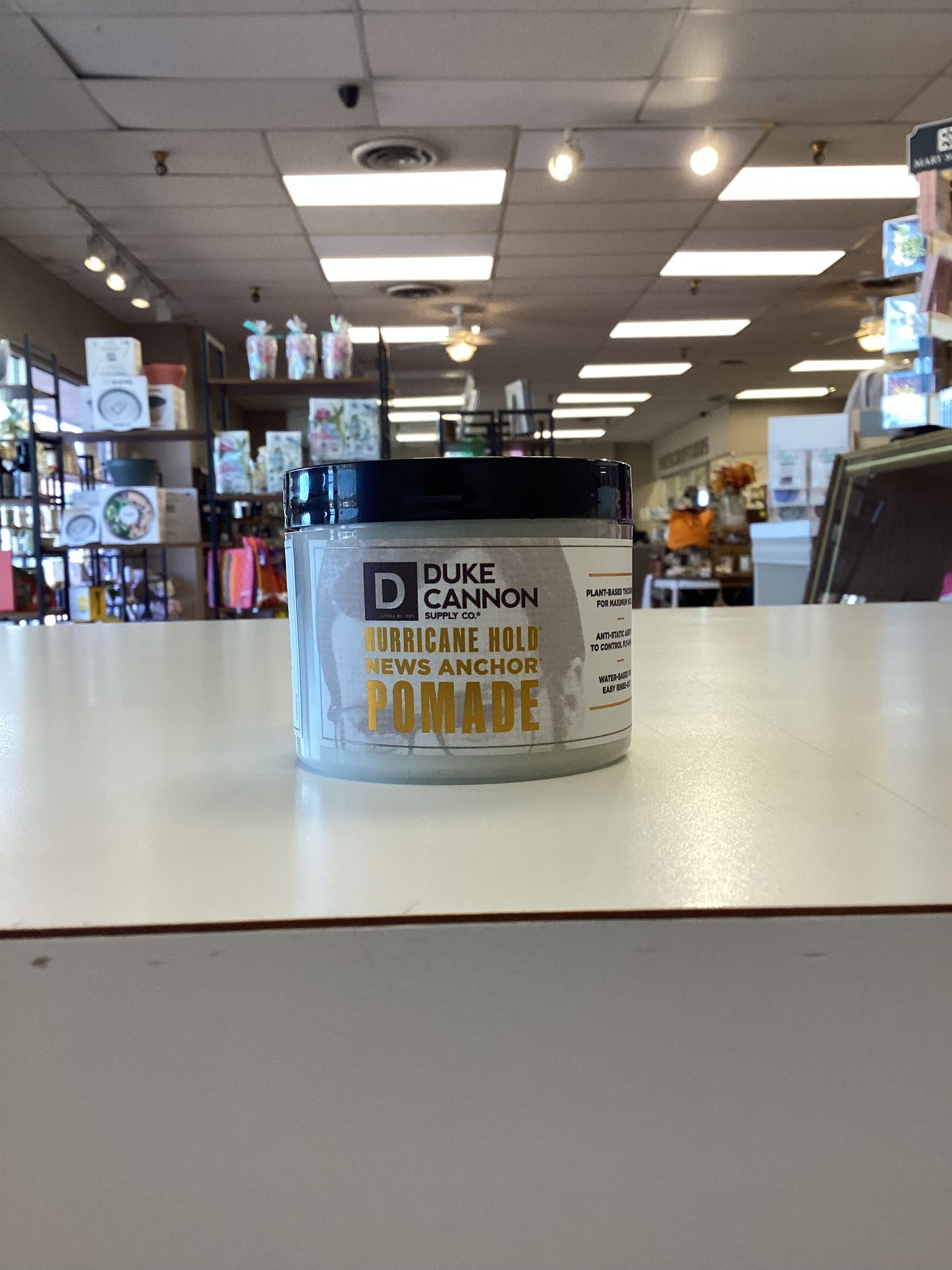 Hurricane Hold Pompade