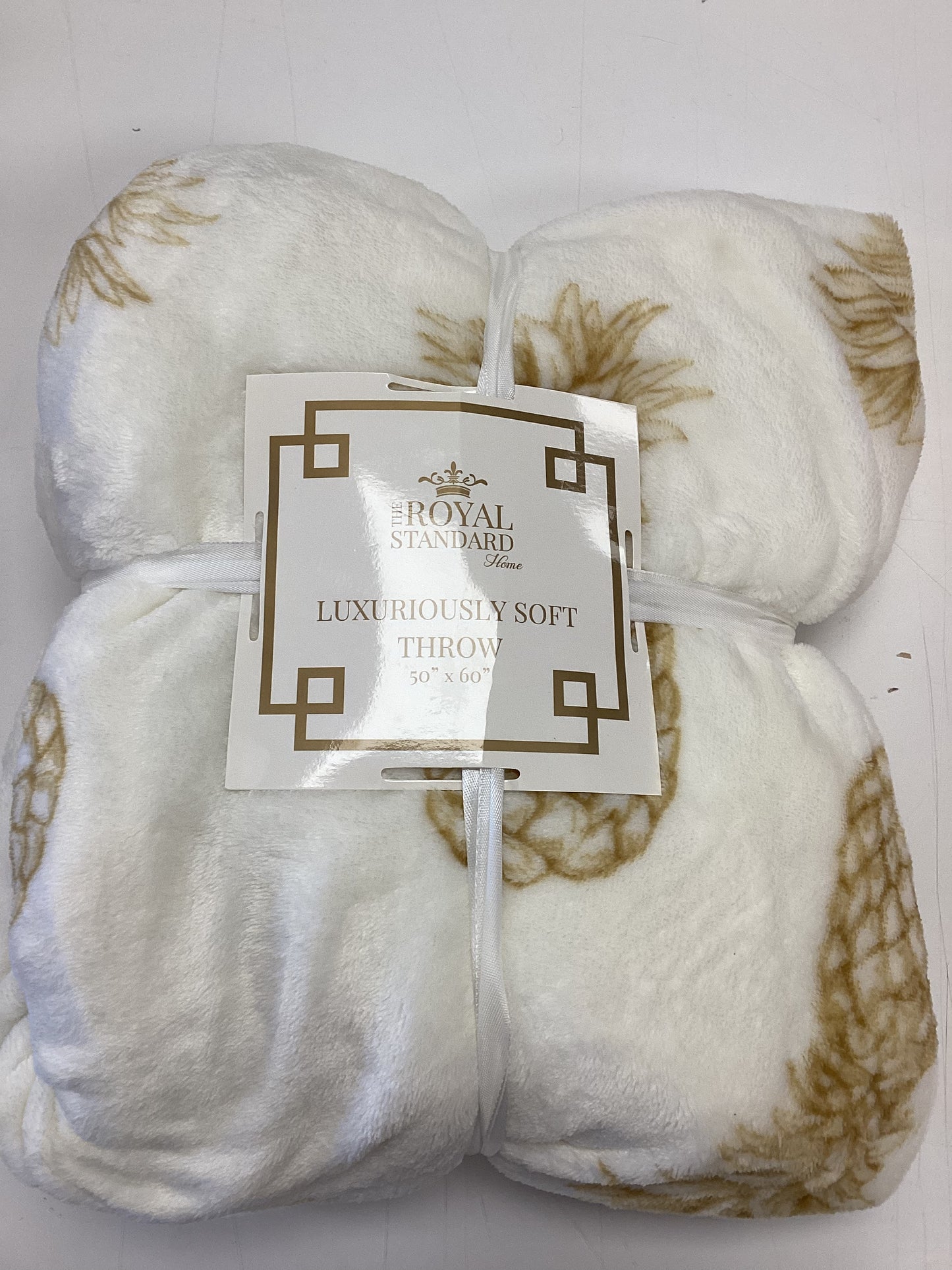 Royal Standard Pineapple Blanket