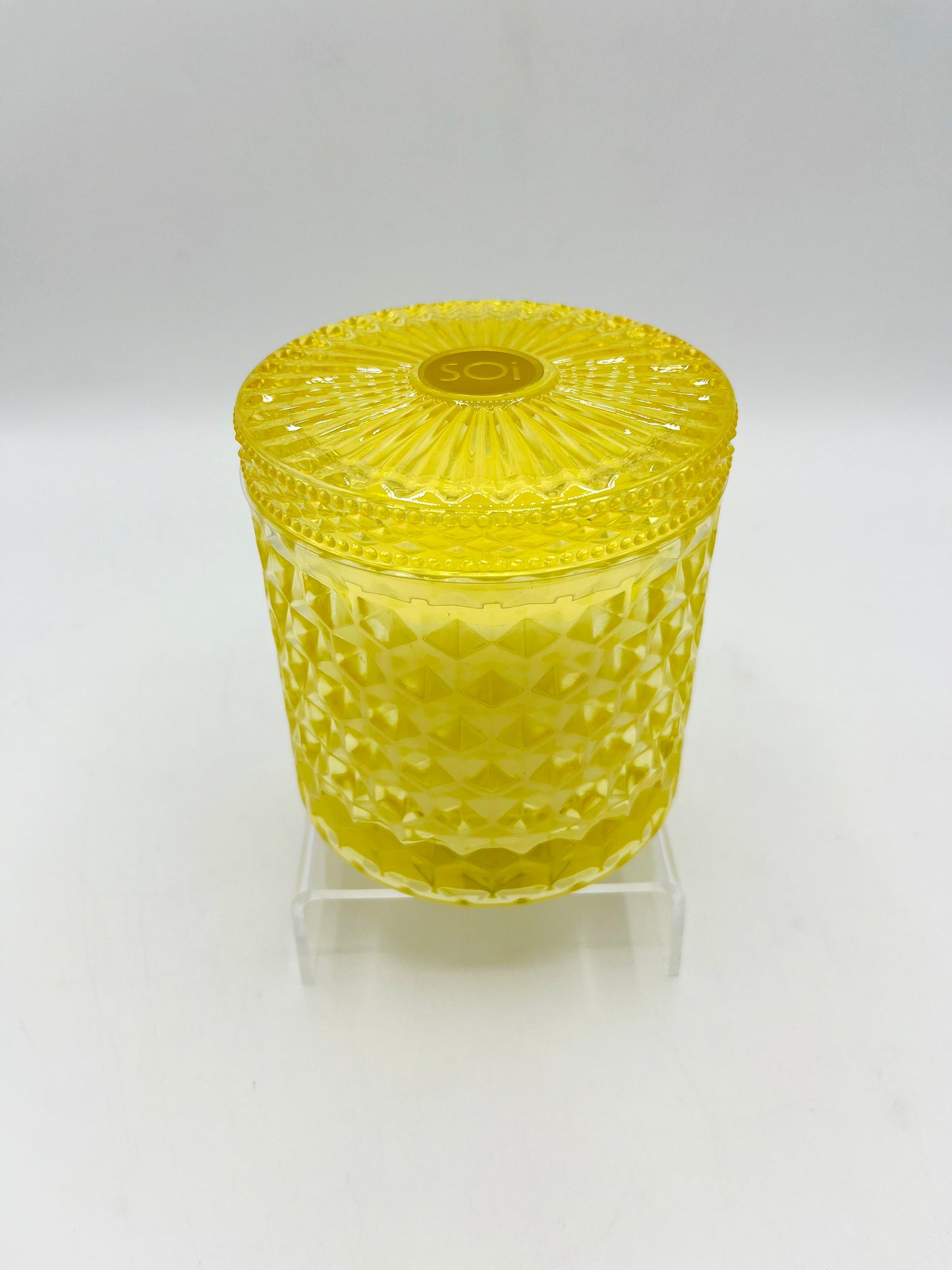 Soi Candle